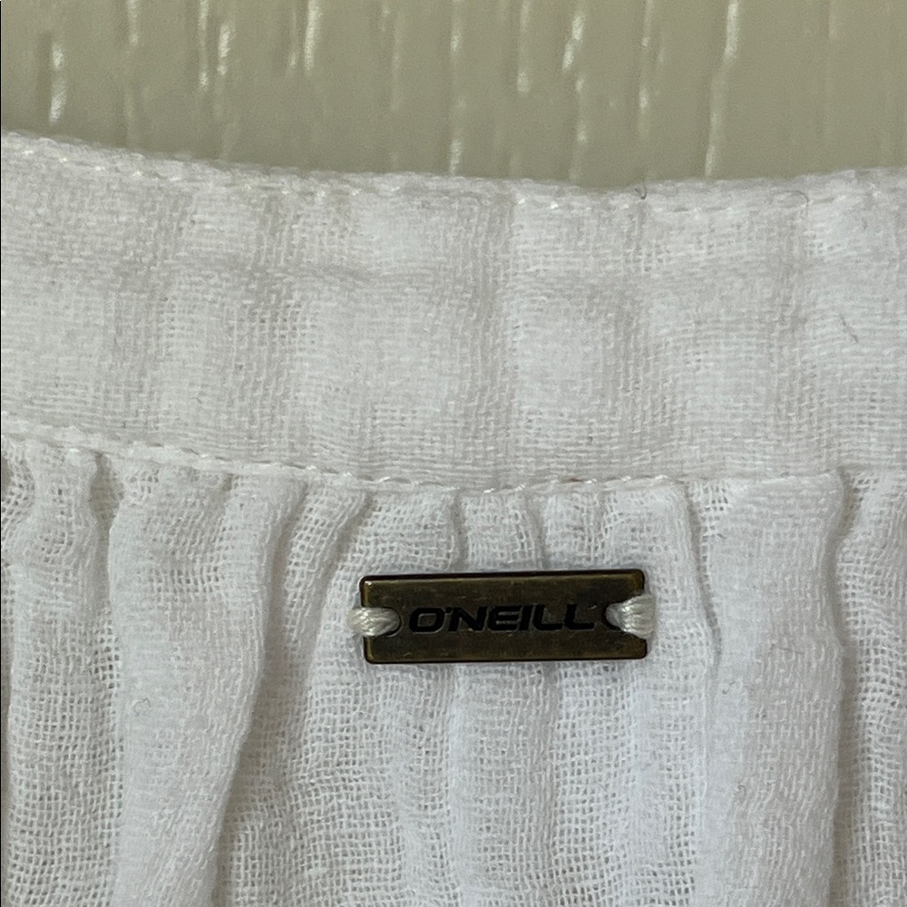 NWT O'Neill Aarya Top with Embroidery - Picture 5 of 10